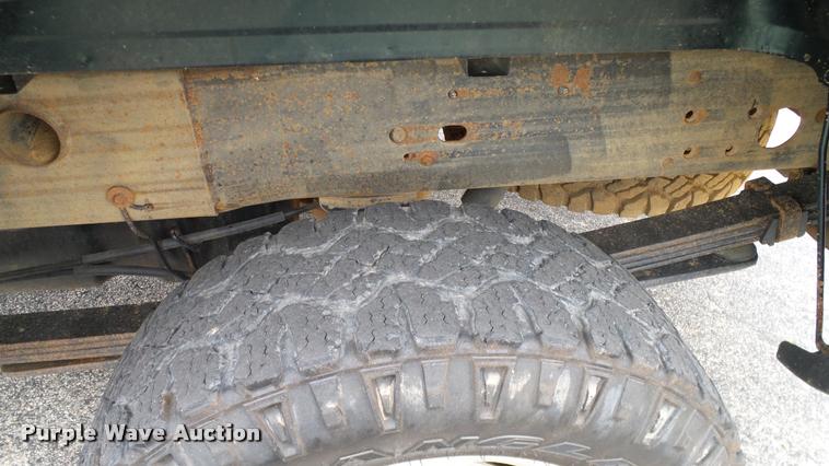 image for item DA6208 2004 Chevrolet Silverado 2500HD pickup truck