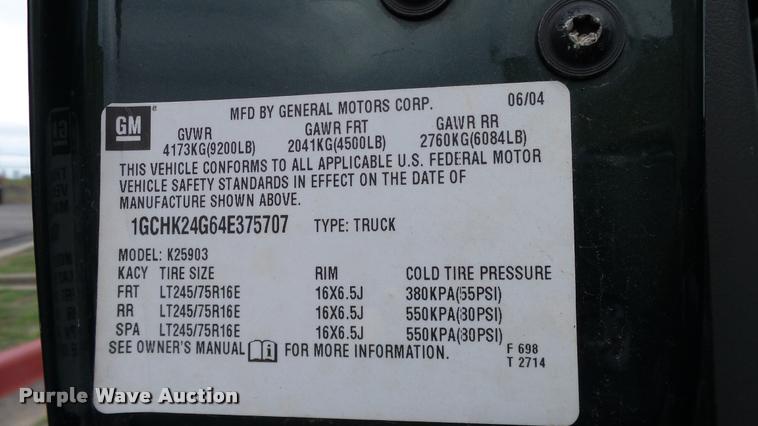 image for item DA6208 2004 Chevrolet Silverado 2500HD pickup truck