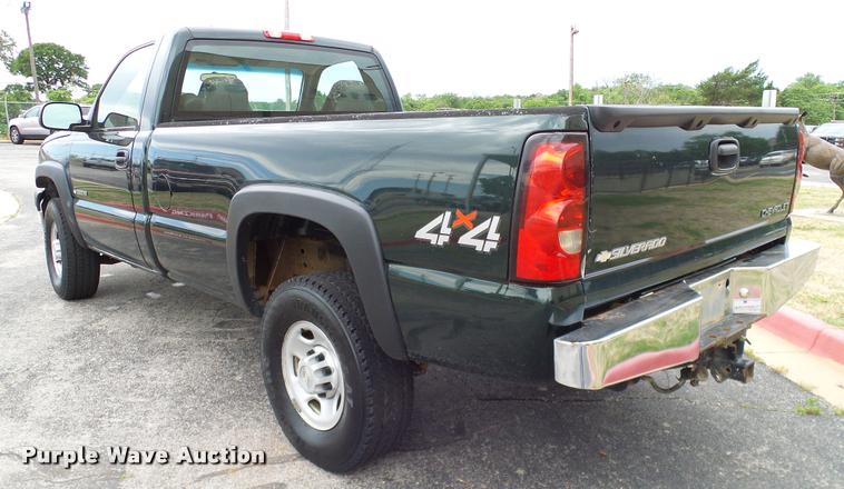 image for item DA6209 2006 Chevrolet Silverado 2500HD pickup truck