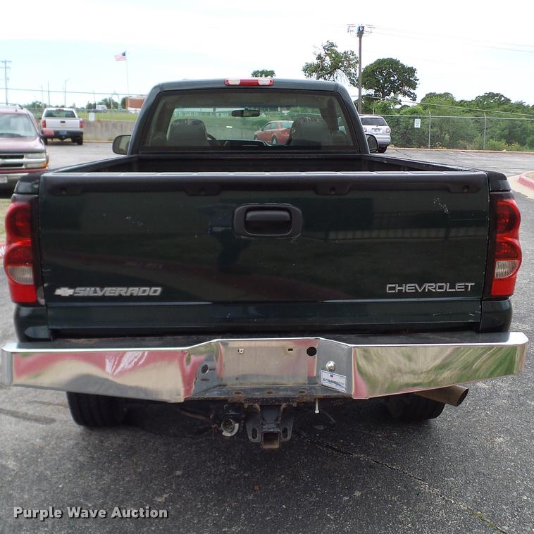 image for item DA6209 2006 Chevrolet Silverado 2500HD pickup truck