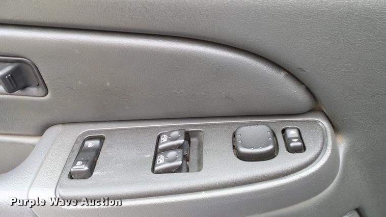 image for item DA6209 2006 Chevrolet Silverado 2500HD pickup truck