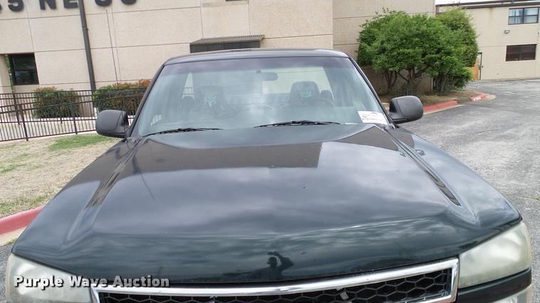 image for item DA6209 2006 Chevrolet Silverado 2500HD pickup truck