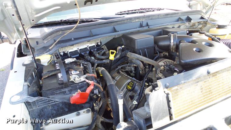 image for item DA6210 2011 Ford F250 Super Duty XL pickup truck