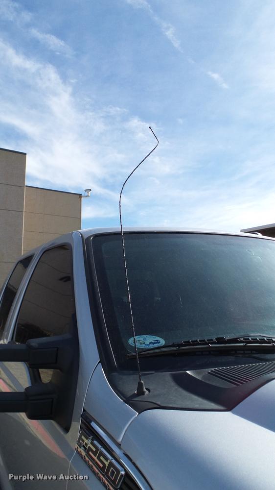 image for item DA6212 2015 Ford F250 Super Duty XLT Crew Cab pickup truck