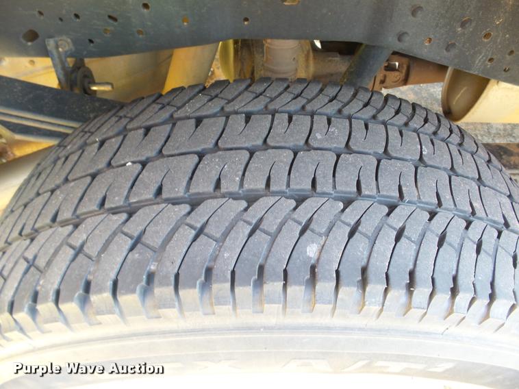 image for item DA6212 2015 Ford F250 Super Duty XLT Crew Cab pickup truck