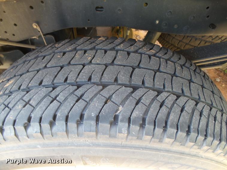 image for item DA6212 2015 Ford F250 Super Duty XLT Crew Cab pickup truck