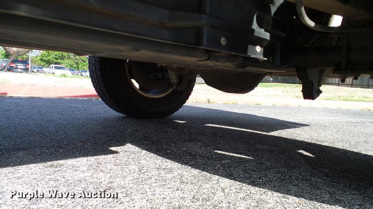 image for item DA6212 2015 Ford F250 Super Duty XLT Crew Cab pickup truck