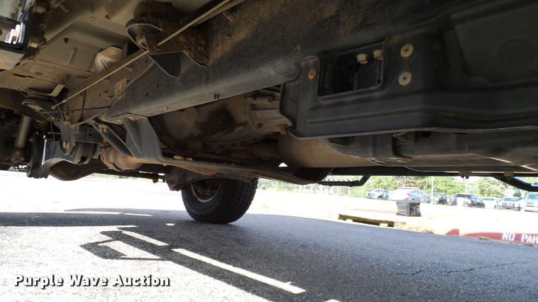 image for item DA6212 2015 Ford F250 Super Duty XLT Crew Cab pickup truck