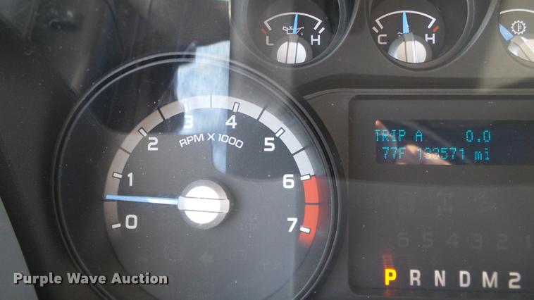 image for item DA6214 2011 Ford F250 Super Duty pickup truck