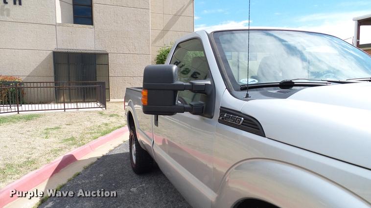 image for item DA6214 2011 Ford F250 Super Duty pickup truck