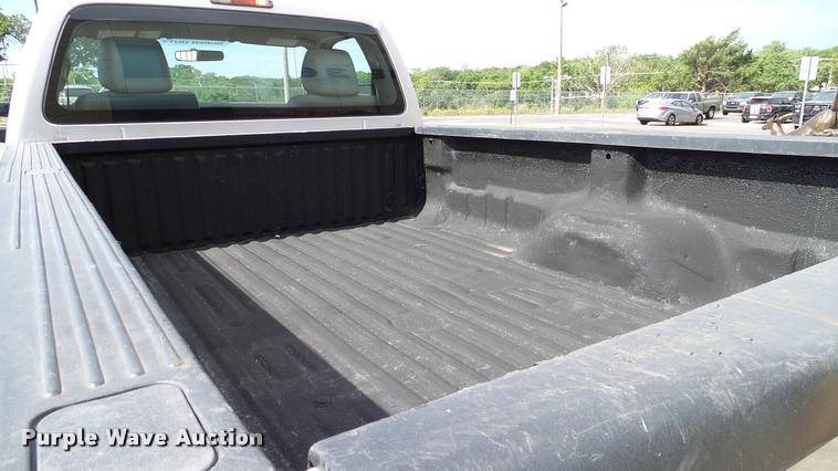 image for item DA6214 2011 Ford F250 Super Duty pickup truck