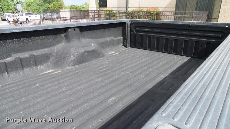 image for item DA6214 2011 Ford F250 Super Duty pickup truck