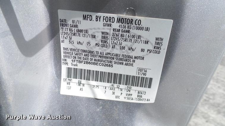 image for item DA6214 2011 Ford F250 Super Duty pickup truck