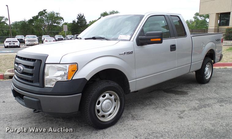 image for item DA6215 2011 Ford F150 XL SuperCab pickup truck