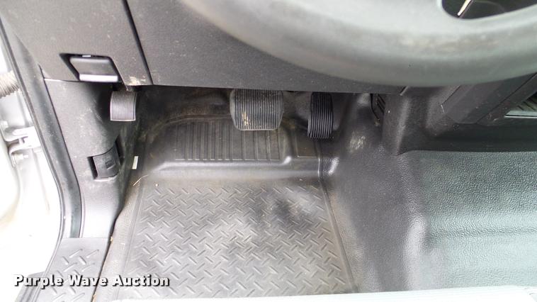 image for item DA6215 2011 Ford F150 XL SuperCab pickup truck