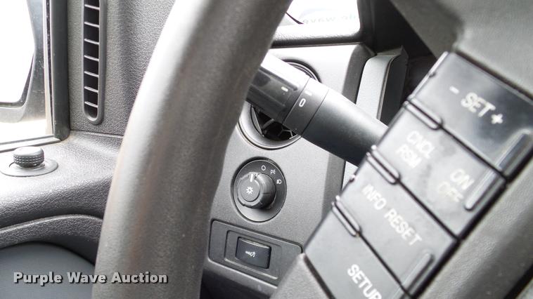 image for item DA6215 2011 Ford F150 XL SuperCab pickup truck