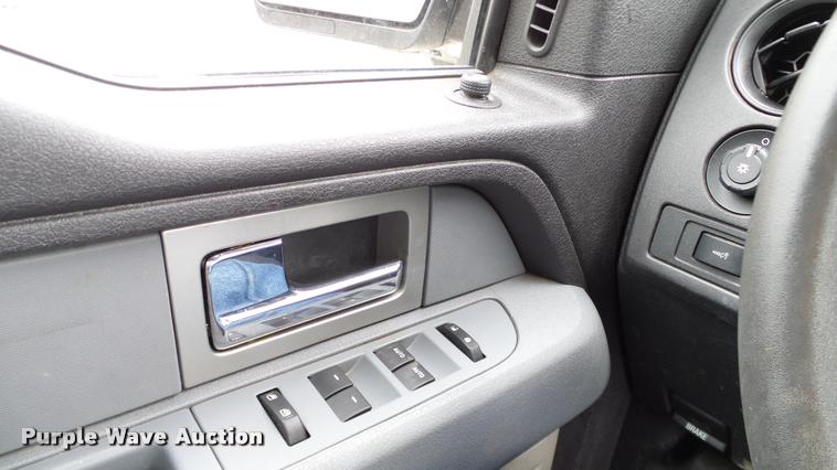 image for item DA6215 2011 Ford F150 XL SuperCab pickup truck