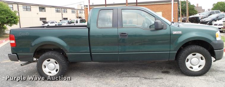 image for item DA6216 2007 Ford F150 XL SuperCab pickup truck