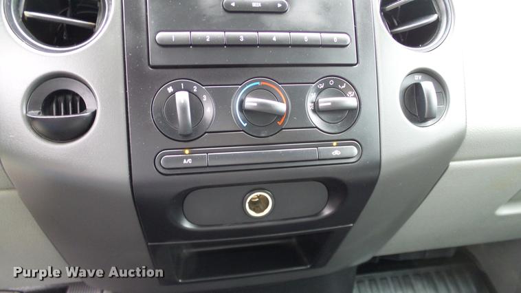 image for item DA6216 2007 Ford F150 XL SuperCab pickup truck
