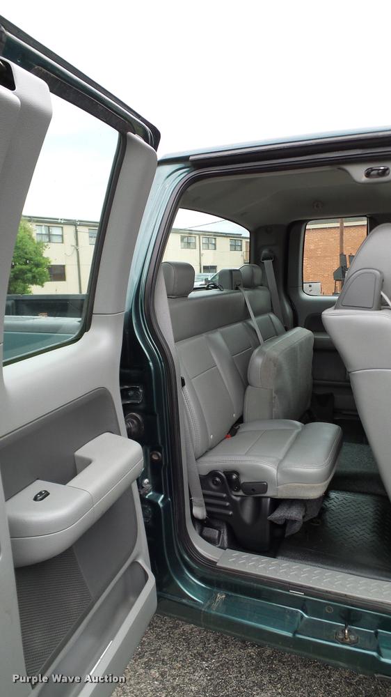 image for item DA6216 2007 Ford F150 XL SuperCab pickup truck