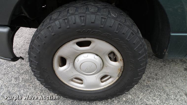 image for item DA6216 2007 Ford F150 XL SuperCab pickup truck