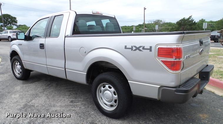 image for item DA6217 2012 Ford F150 XL SuperCab pickup truck