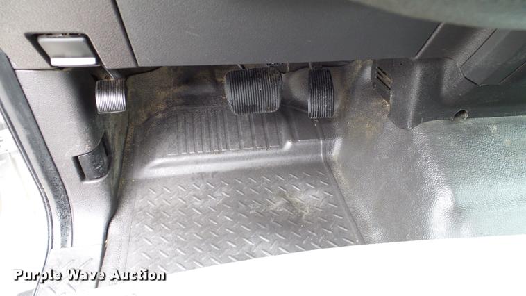 image for item DA6217 2012 Ford F150 XL SuperCab pickup truck