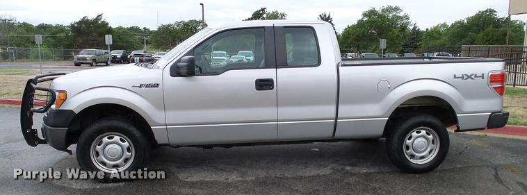 image for item DA6218 2011 Ford F150 XL SuperCab pickup truck