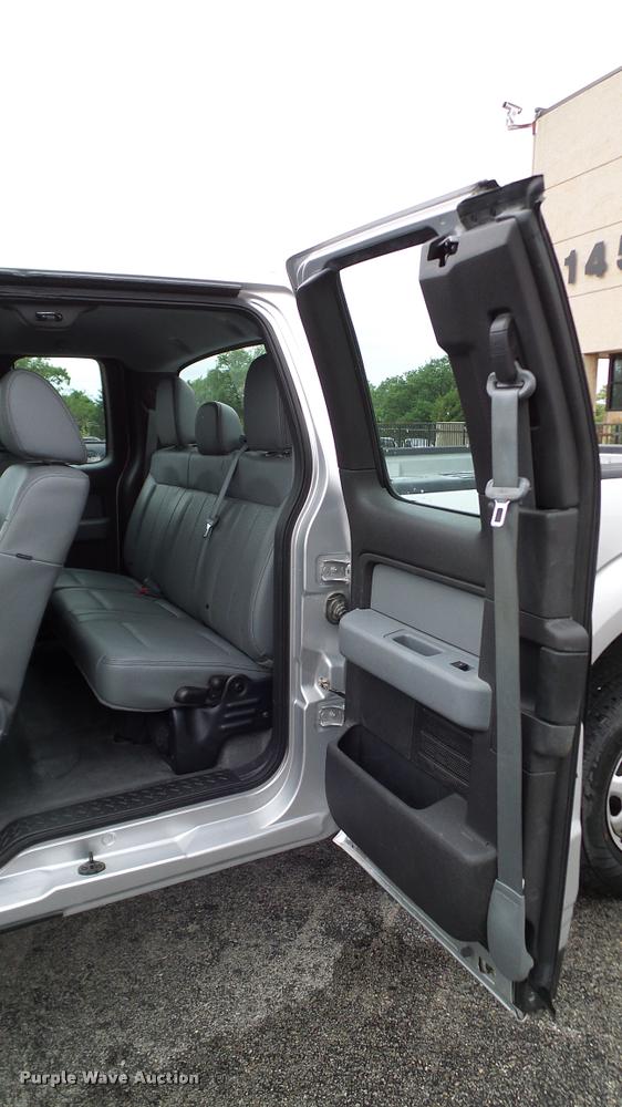 image for item DA6218 2011 Ford F150 XL SuperCab pickup truck