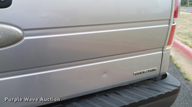 image for item DA6218 2011 Ford F150 XL SuperCab pickup truck