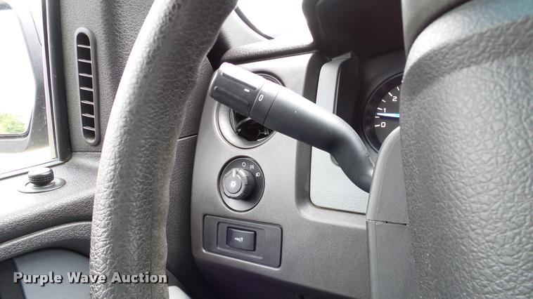 image for item DA6219 2012 Ford F150 XL SuperCab pickup truck