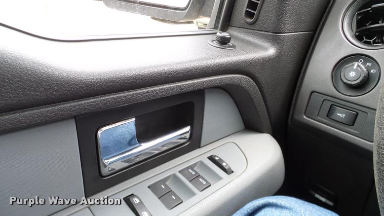 image for item DA6219 2012 Ford F150 XL SuperCab pickup truck