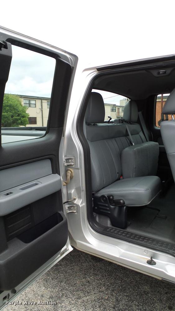 image for item DA6219 2012 Ford F150 XL SuperCab pickup truck