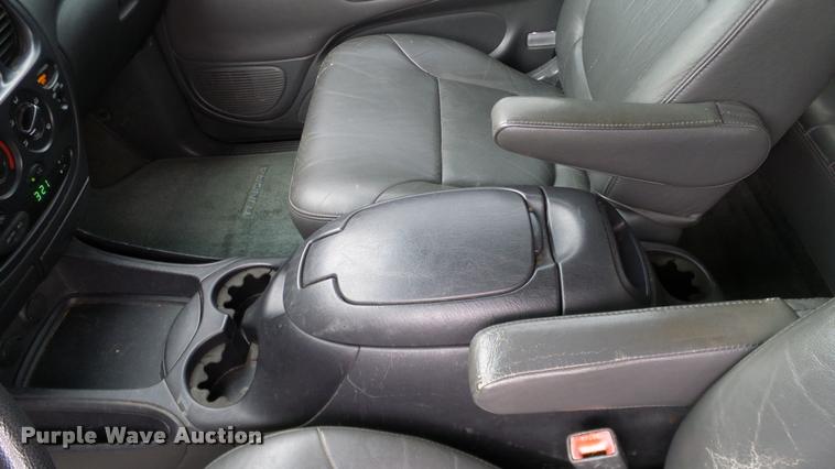 image for item DA6220 2003 Toyota Tundra Access Cab pickup truck