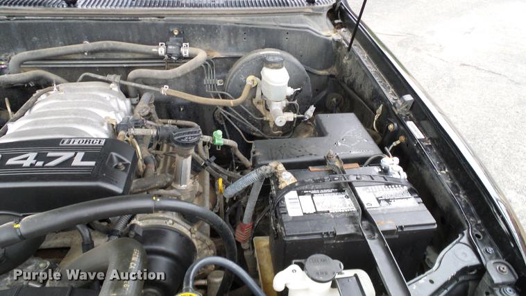 image for item DA6220 2003 Toyota Tundra Access Cab pickup truck