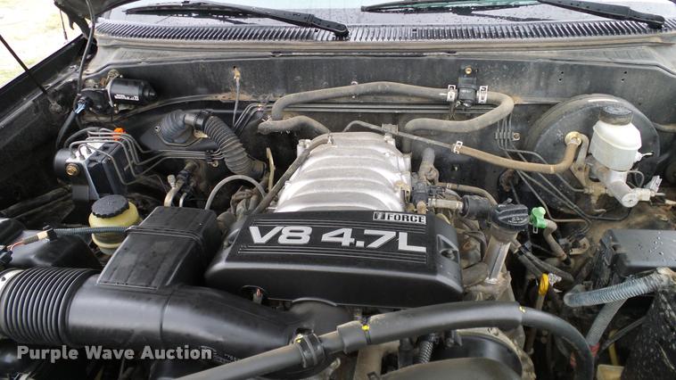 image for item DA6220 2003 Toyota Tundra Access Cab pickup truck