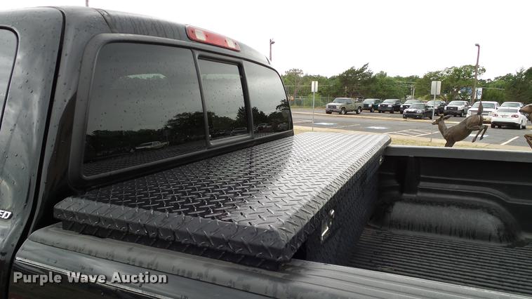 image for item DA6220 2003 Toyota Tundra Access Cab pickup truck