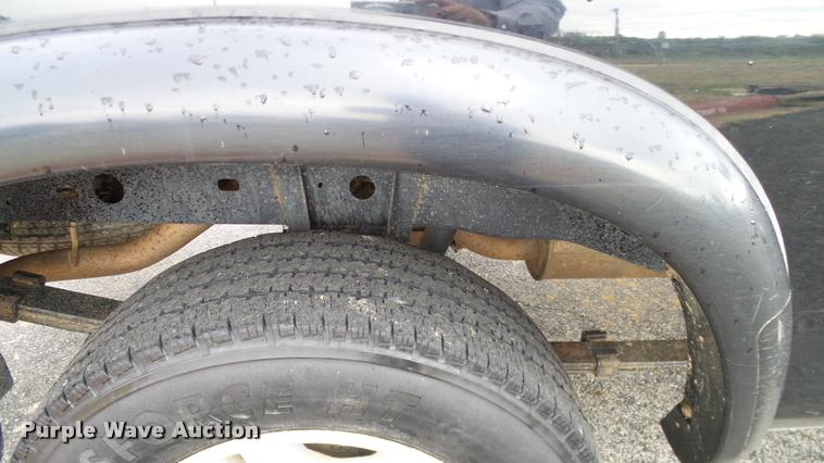 image for item DA6220 2003 Toyota Tundra Access Cab pickup truck