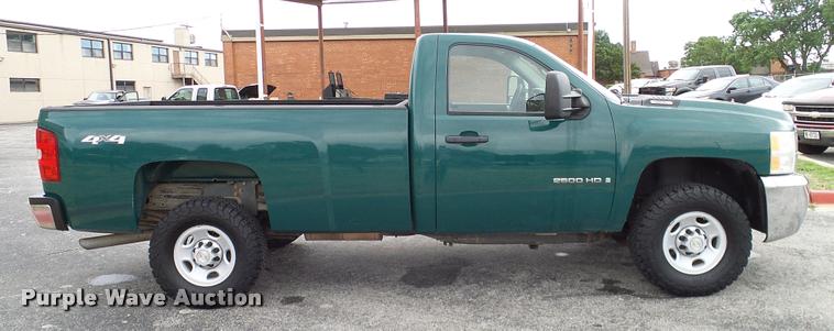 image for item DA6221 2009 Chevrolet Silverado 2500HD pickup truck