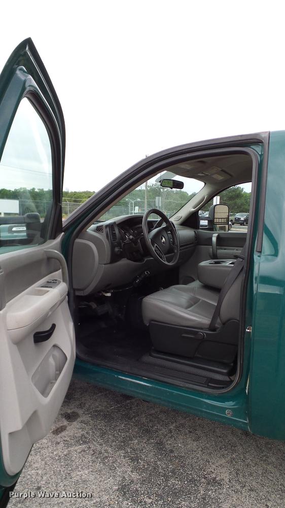 image for item DA6221 2009 Chevrolet Silverado 2500HD pickup truck