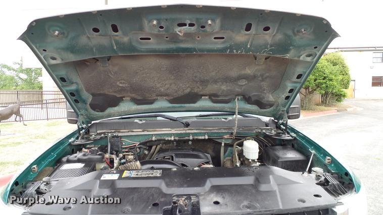 image for item DA6221 2009 Chevrolet Silverado 2500HD pickup truck