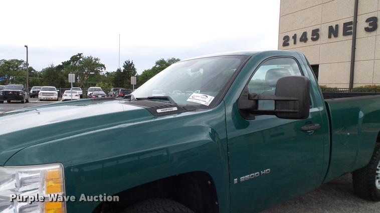 image for item DA6221 2009 Chevrolet Silverado 2500HD pickup truck