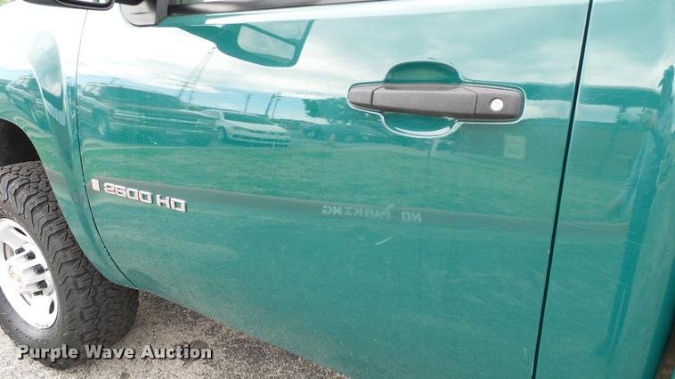 image for item DA6221 2009 Chevrolet Silverado 2500HD pickup truck