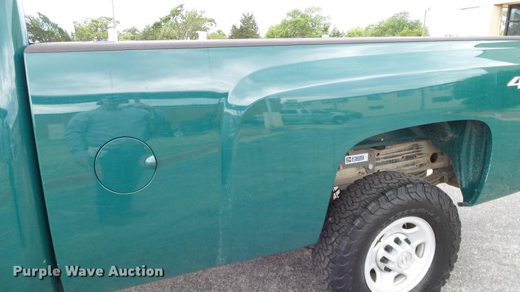 image for item DA6221 2009 Chevrolet Silverado 2500HD pickup truck