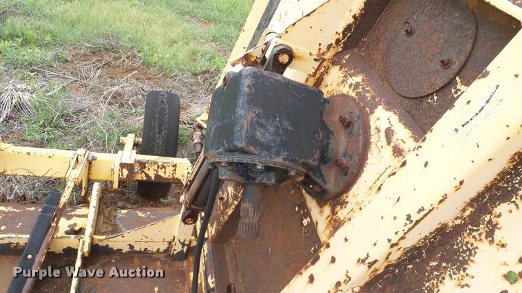 image for item DJ9964 Alamo A415 batwing rotary mower