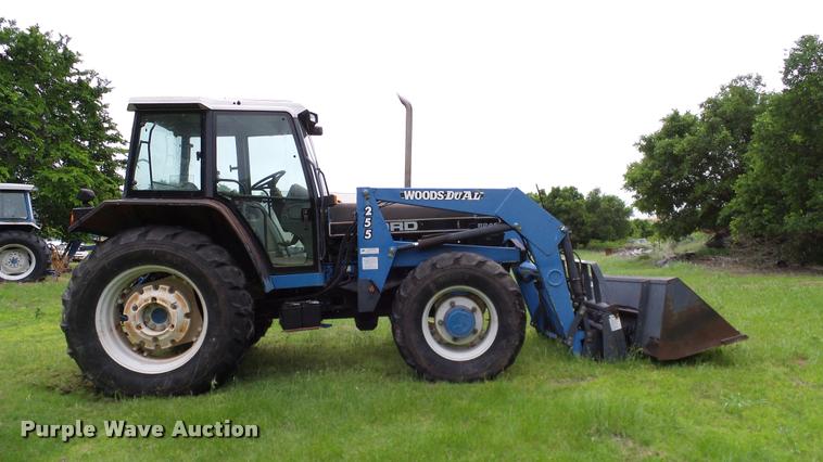 image for item DJ9968 1994 Ford 8240 tractor