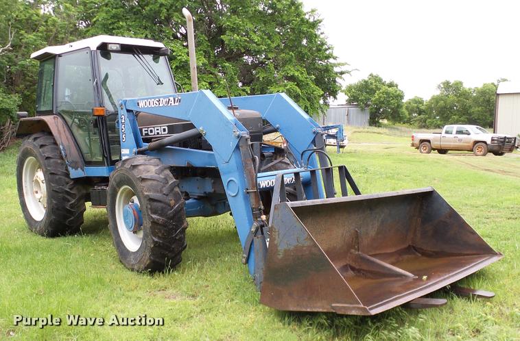 image for item DJ9968 1994 Ford 8240 tractor