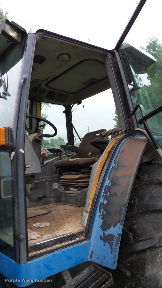 image for item DJ9968 1994 Ford 8240 tractor