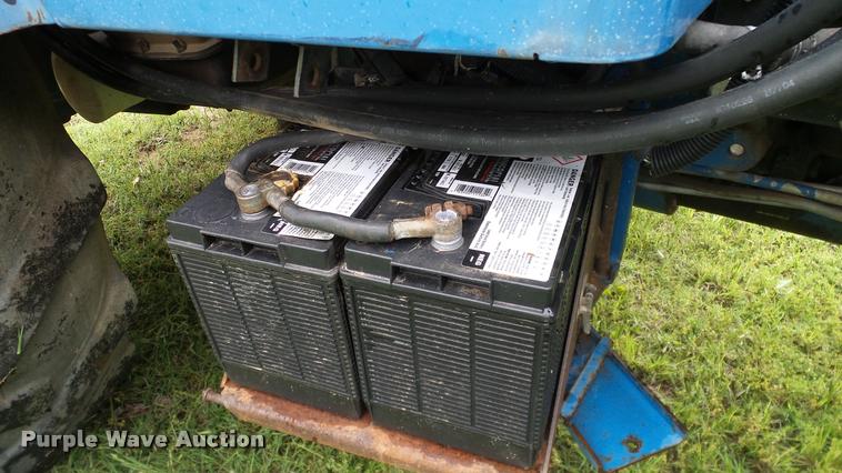 image for item DJ9968 1994 Ford 8240 tractor