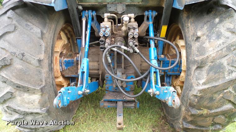 image for item DJ9968 1994 Ford 8240 tractor